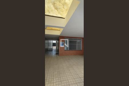 Casa à venda com 208m², 3 quartos e 4 vagasFachada