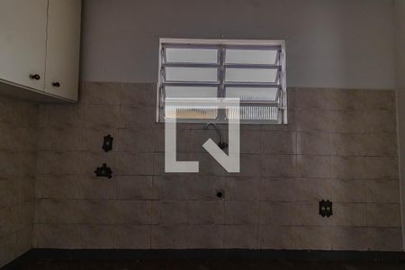 Casa à venda com 208m², 3 quartos e 4 vagasCopa - edícula