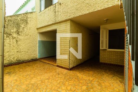 Casa à venda com 208m², 3 quartos e 4 vagasArea externa - edícula