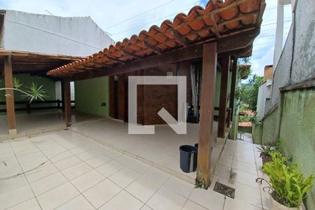 Casa de Condomínio à venda com 4 quartos, 390m² em Badu, Niterói