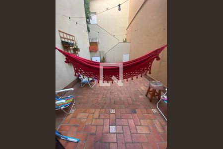 Casa à venda com 250m², 4 quartos e 4 vagas