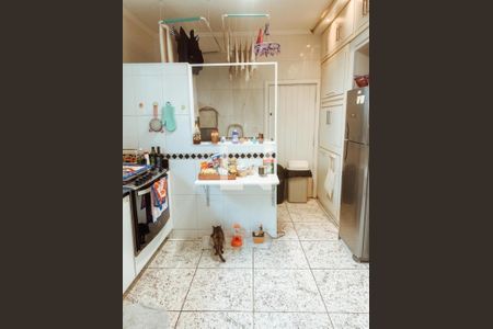 Casa à venda com 250m², 4 quartos e 4 vagas