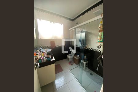 Casa à venda com 4 quartos, 250m² em Indianópolis, São Paulo