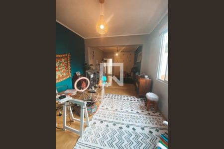 Casa à venda com 4 quartos, 250m² em Indianópolis, São Paulo