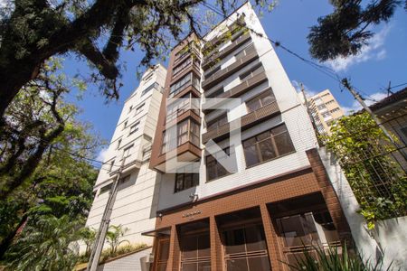 Apartamento à venda com 74m², 2 quartos e 2 vagas Apartamento à venda com 74m², 2 quartos e 2 vagasFachada