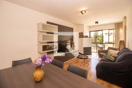 Sala de apartamento à venda com 2 quartos, 74m² em Petrópolis, Porto Alegre