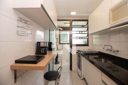 Apartamento à venda com 74m², 2 quartos e 2 vagas Apartamento à venda com 74m², 2 quartos e 2 vagasCozinha