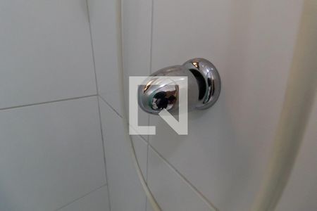 Casa de condomínio à venda com 1200m², 4 quartos e 5 vagasBanheiro