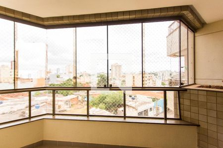 Varanda da Sala 1 de apartamento para alugar com 3 quartos, 190m² em Centro, Uberlândia