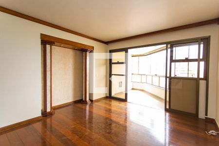 Sala 1 de apartamento para alugar com 3 quartos, 190m² em Centro, Uberlândia