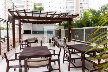 Apartamento à venda com 92m², 2 quartos e 2 vagasChurrasqueira 