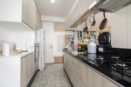 Apartamento à venda com 92m², 2 quartos e 2 vagasCozinha 