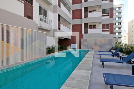 Apartamento à venda com 33m², 1 quarto e sem vagaPiscina