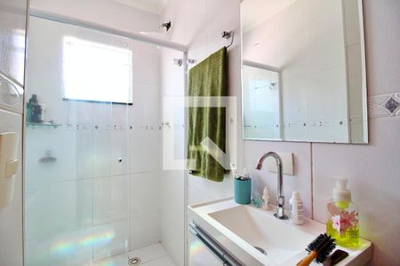 Casa à venda com 59m², 2 quartos e 2 vagasBanheiro da Suíte