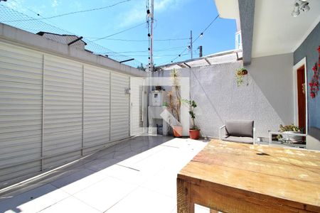 Casa à venda com 59m², 2 quartos e 2 vagasGaragem