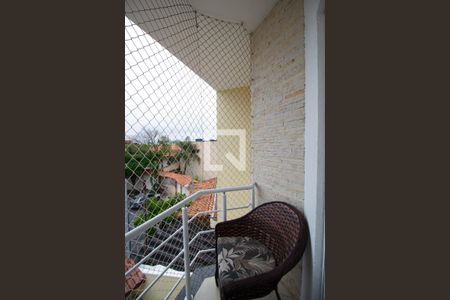 Casa para alugar com 250m², 3 quartos e 5 vagas Casa para alugar com 250m², 3 quartos e 5 vagasvaranda