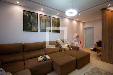 Casa para alugar com 250m², 3 quartos e 5 vagas Casa para alugar com 250m², 3 quartos e 5 vagasSala