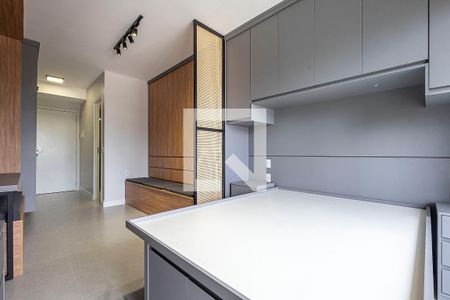 Studio de kitnet/studio para alugar com 1 quarto, 27m² em Pinheiros, São Paulo