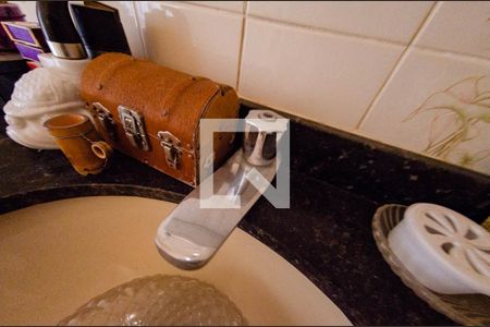 Apartamento para alugar com 220m², 4 quartos e sem vaga Apartamento para alugar com 220m², 4 quartos e sem vagaBanheiro