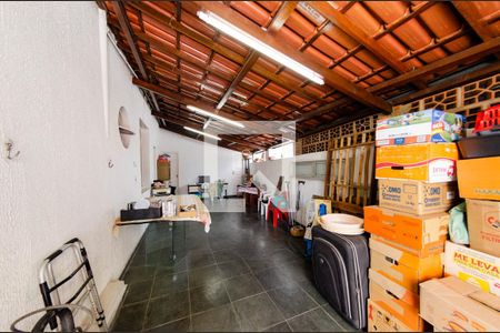 Apartamento para alugar com 220m², 4 quartos e sem vaga Apartamento para alugar com 220m², 4 quartos e sem vagaSalão