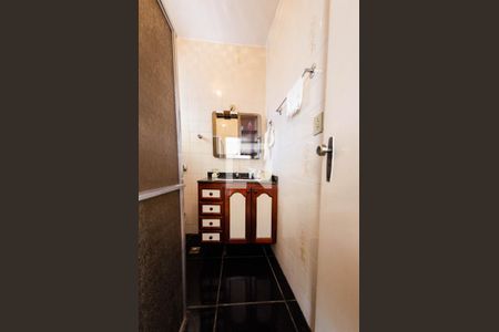 Apartamento para alugar com 220m², 4 quartos e sem vaga Apartamento para alugar com 220m², 4 quartos e sem vagaBanheiro suíte 2