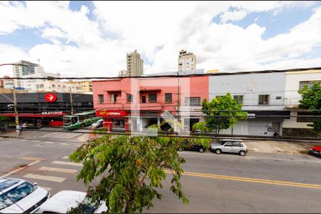 Apartamento para alugar com 220m², 4 quartos e sem vaga Apartamento para alugar com 220m², 4 quartos e sem vagaVista