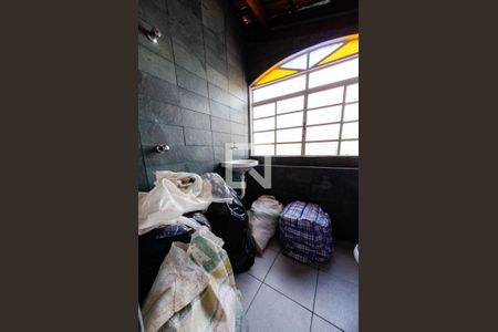 Apartamento para alugar com 220m², 4 quartos e sem vaga Apartamento para alugar com 220m², 4 quartos e sem vagaBanheiro