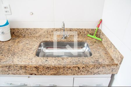 Apartamento para alugar com 65m², 2 quartos e 1 vagaCozinha e Área de Serviço