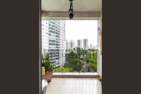 Varanda da Sala de apartamento para alugar com 3 quartos, 75m² em Vila Sofia, São Paulo