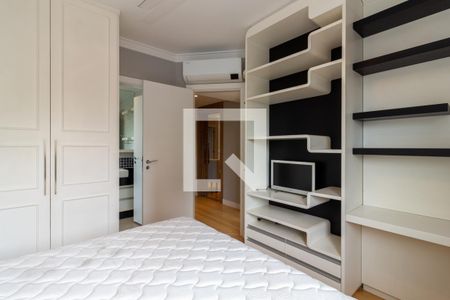 Apartamento à venda com 150m², 3 quartos e 3 vagas Apartamento à venda com 150m², 3 quartos e 3 vagasSuíte 1