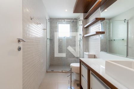 Apartamento à venda com 150m², 3 quartos e 3 vagas Apartamento à venda com 150m², 3 quartos e 3 vagasBanheiro Suíte 2