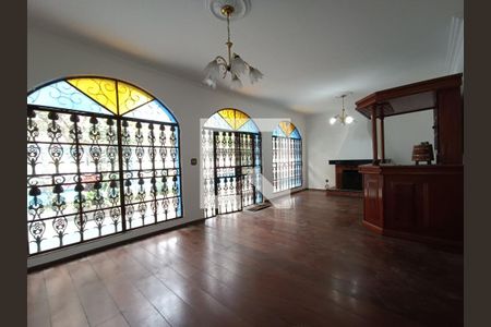 Casa para alugar com 5 quartos, 480m² em Jardim São Paulo, São Paulo