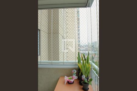 Apartamento para alugar com 90m², 3 quartos e 2 vagasVaranda