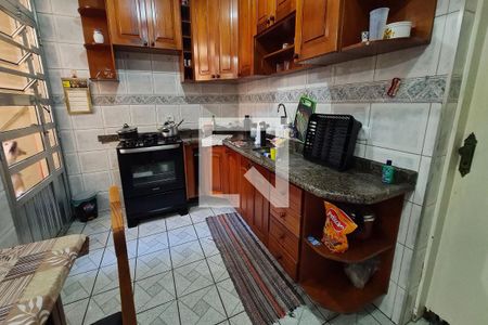 Casa para alugar com 170m², 3 quartos e 2 vagas Casa para alugar com 170m², 3 quartos e 2 vagascozinha