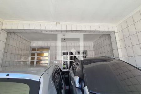 Casa para alugar com 170m², 3 quartos e 2 vagas Casa para alugar com 170m², 3 quartos e 2 vagasGaragem