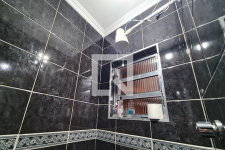 Casa para alugar com 170m², 3 quartos e 2 vagas Casa para alugar com 170m², 3 quartos e 2 vagasBanheiro 2