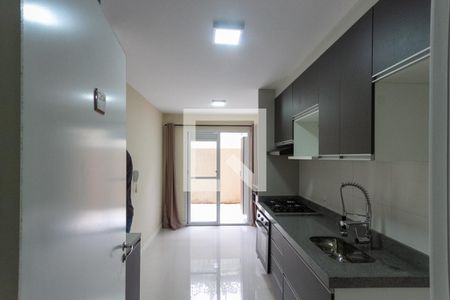 Sala e Cozinha de apartamento para alugar com 1 quarto, 37m² em Vila Alpina, São Paulo