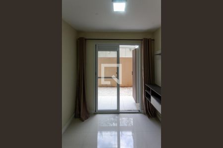 Sala de apartamento para alugar com 1 quarto, 37m² em Vila Alpina, São Paulo