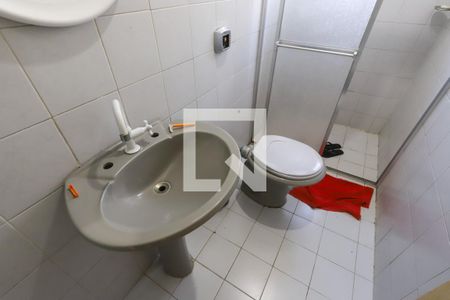 Casa à venda com 250m², 3 quartos e 2 vagasBanheiro