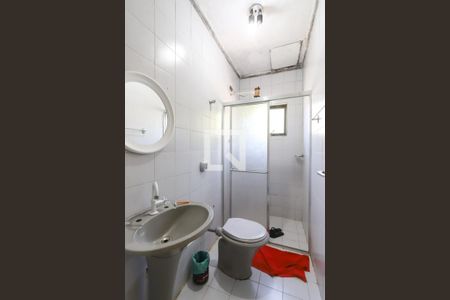 Casa à venda com 250m², 3 quartos e 2 vagasBanheiro