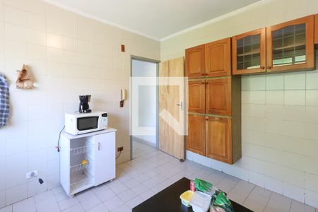 Casa à venda com 250m², 3 quartos e 2 vagasCozinha