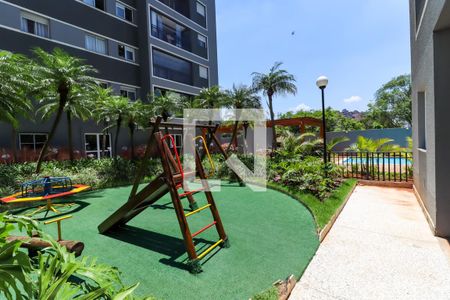 Apartamento para alugar com 49m², 2 quartos e 1 vaga Apartamento para alugar com 49m², 2 quartos e 1 vagaÁrea comum - Playground