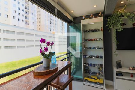 Sacada  de apartamento para alugar com 2 quartos, 49m² em Parque Reboucas, São Paulo