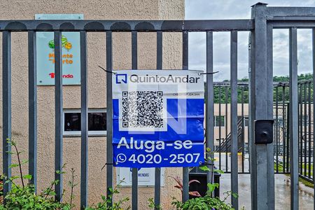 Apartamento para alugar com 40m², 2 quartos e sem vagaFachada com Plaquinha