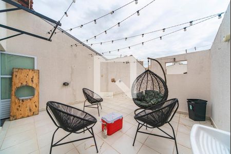 Apartamento à venda com 138m², 2 quartos e 2 vagasÁrea de Serviço e Cobertura