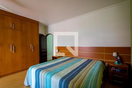 Casa 1 - Quarto 1 - Suíte de casa à venda com 5 quartos, 200m² em Vila Progresso, Santo André