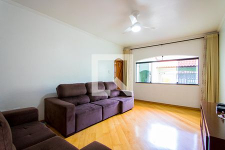 Casa 1 - Sala de casa à venda com 5 quartos, 200m² em Vila Progresso, Santo André
