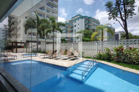 Apartamento à venda com 77m², 3 quartos e 2 vagasÁrea comum - Piscina