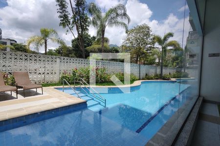 Apartamento à venda com 77m², 3 quartos e 2 vagasÁrea comum - Piscina