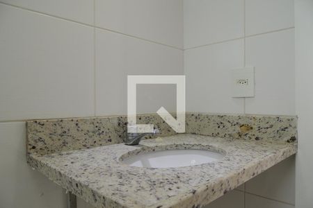 Apartamento à venda com 77m², 3 quartos e 2 vagasBanheiro da Suíte 1